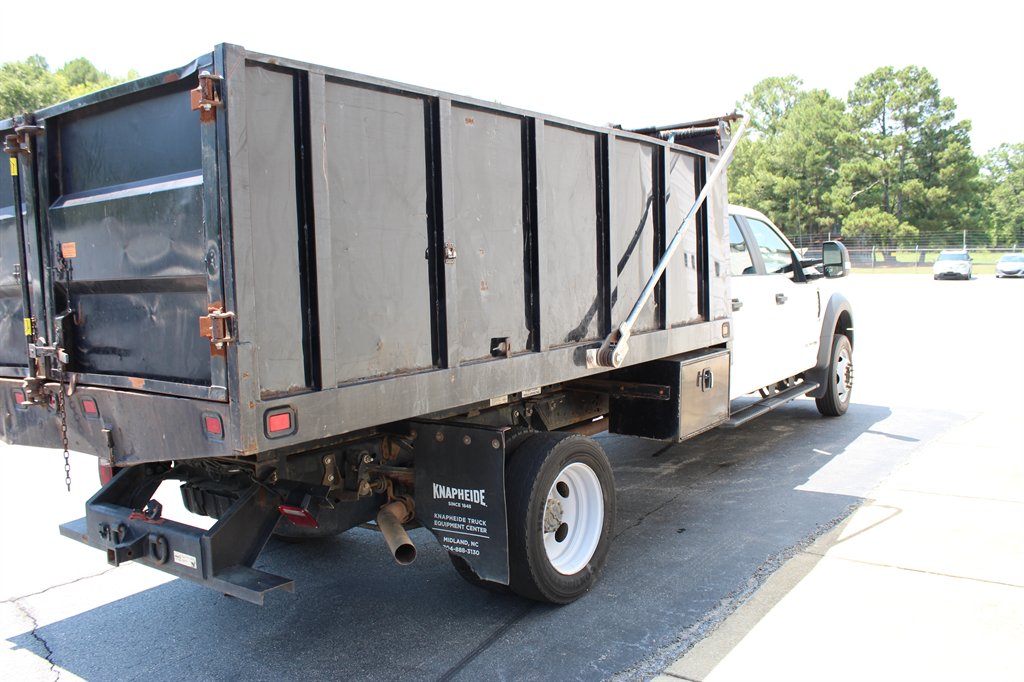 2022 Ford F-550 - $39,500