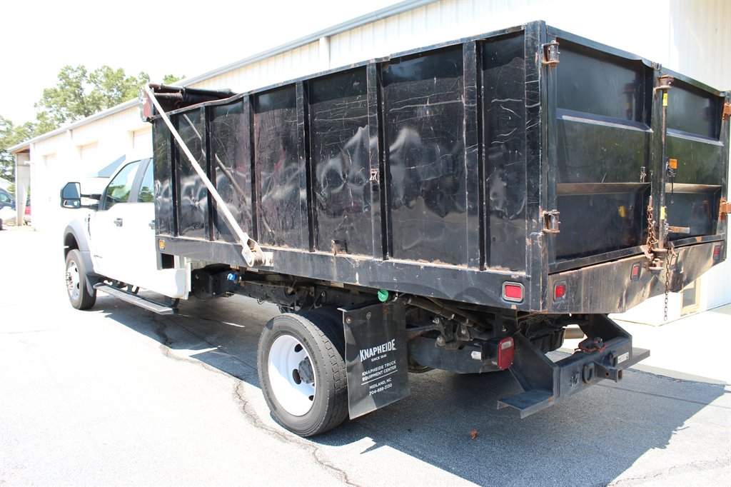 2022 Ford F-550 - $39,500