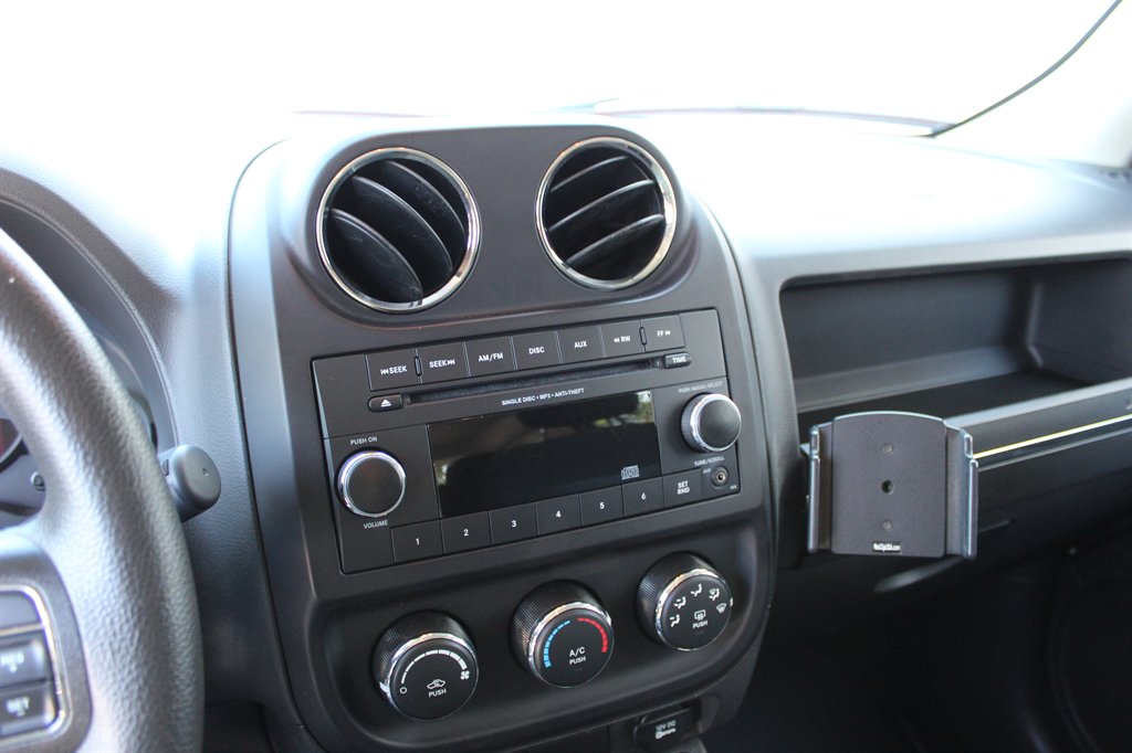 2015 Jeep Patriot - $8,900