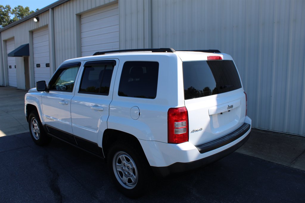 2015 Jeep Patriot - $8,900