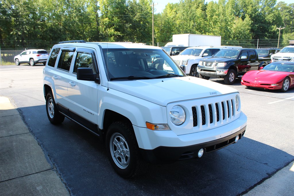 2015 Jeep Patriot - $8,900