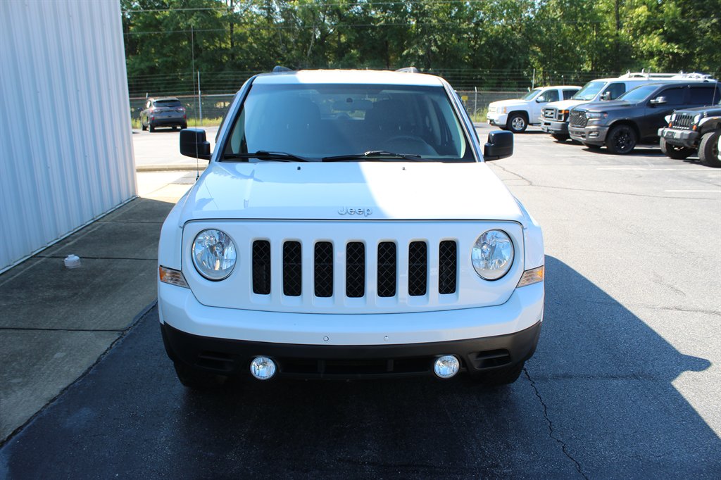 2015 Jeep Patriot - $8,900