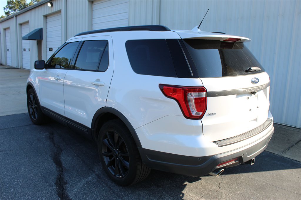 2018 Ford Explorer - $12,000