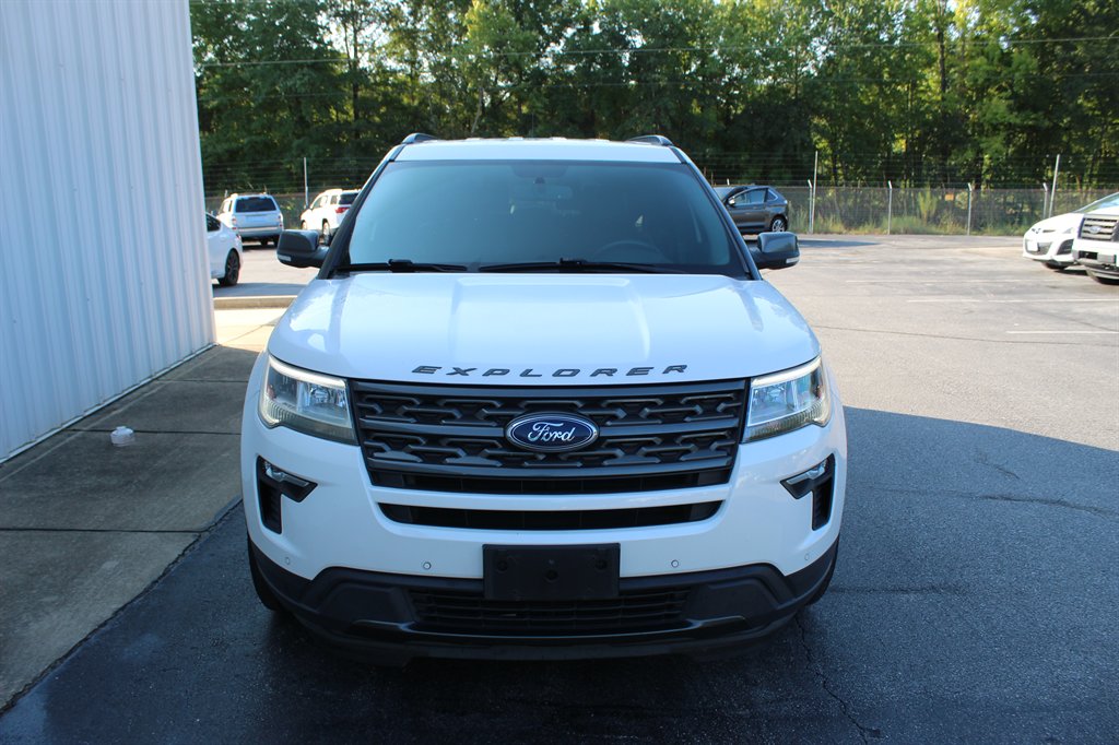 2018 Ford Explorer - $12,000