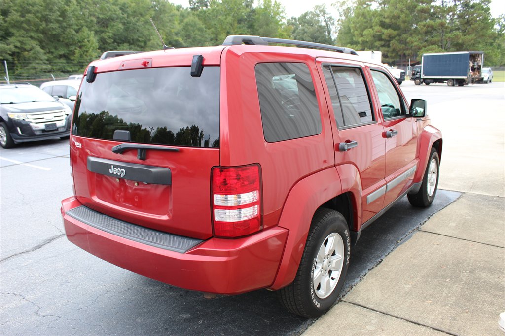 2010 Jeep Liberty - $7,900