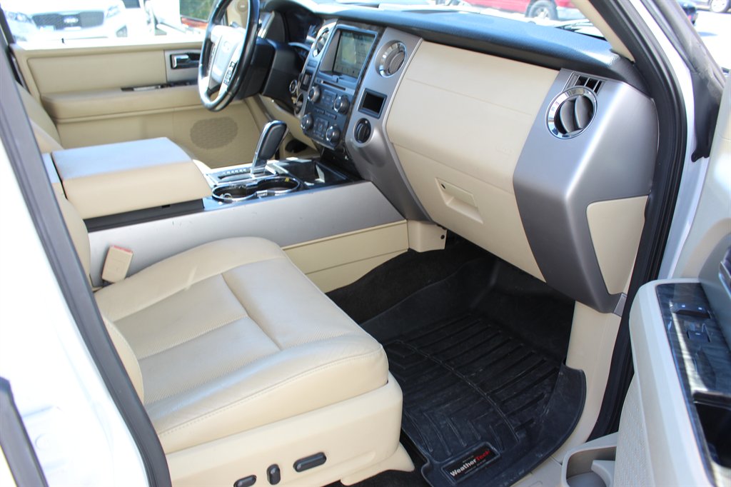 2017 Ford Expedition - $12,000