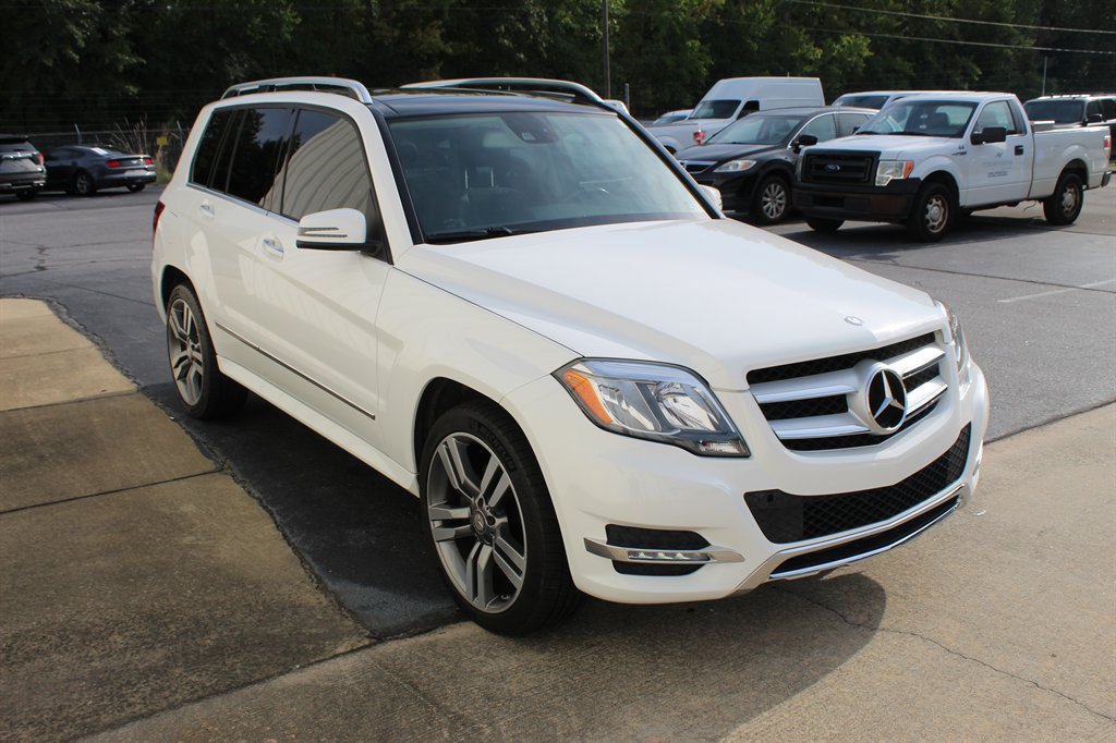 2015 Mercedes-Benz GLK-Class - $12,900