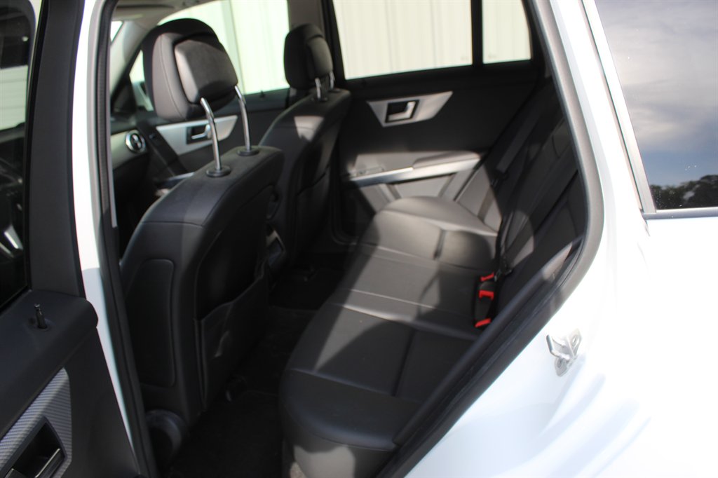 2015 Mercedes-Benz GLK-Class - $12,900