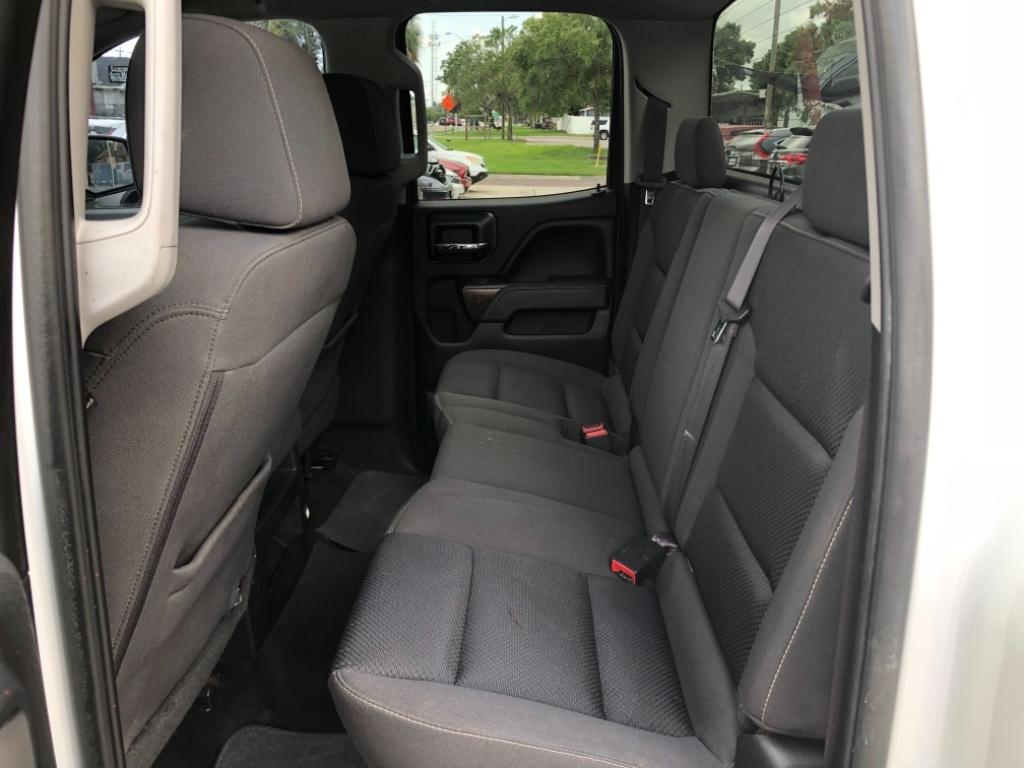 2017 GMC Sierra 1500 SLE photo