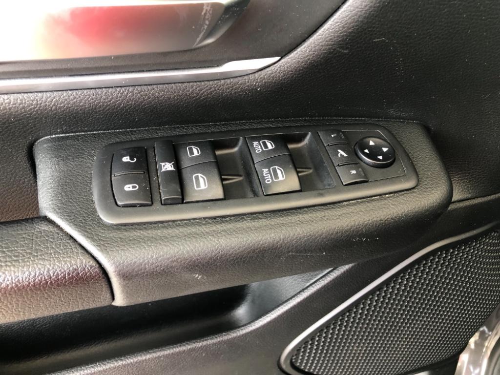 2020 Ram 1500 - $25,900