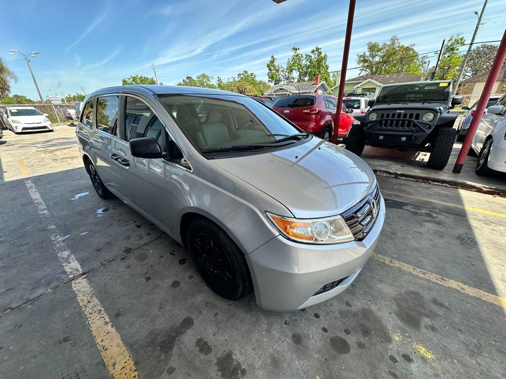 2012 Honda Odyssey LX photo