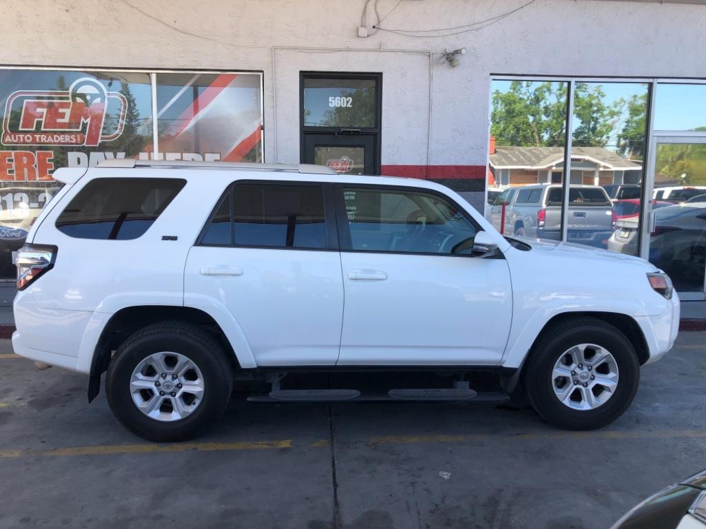 2014 Toyota 4Runner Limited photo
