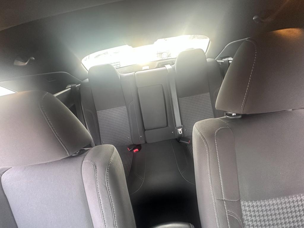 2016 Dodge Challenger SXT photo