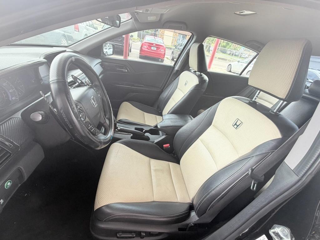 2014 Honda Accord - $12,900