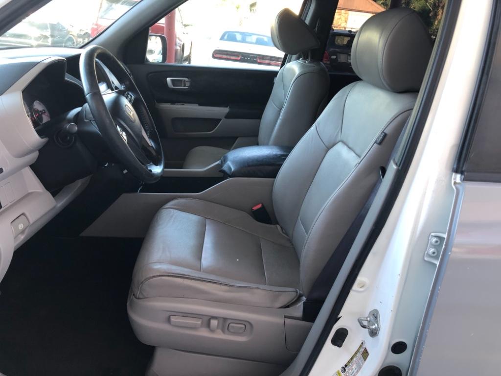 2011 Honda Pilot - $10,900