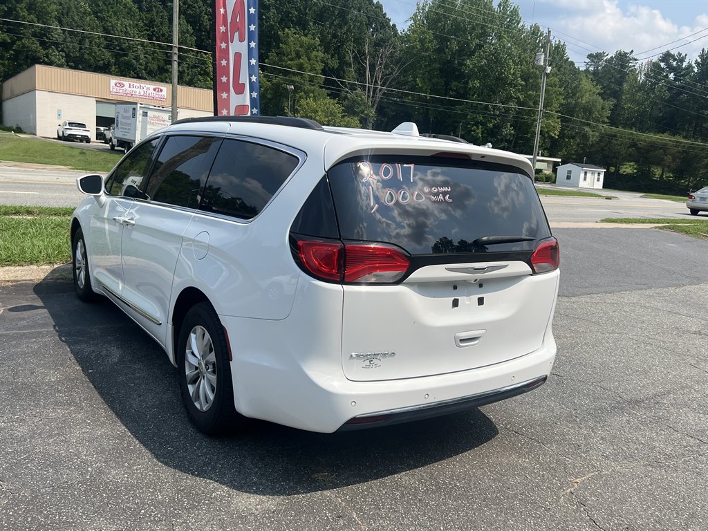 2017 Chrysler Pacifica