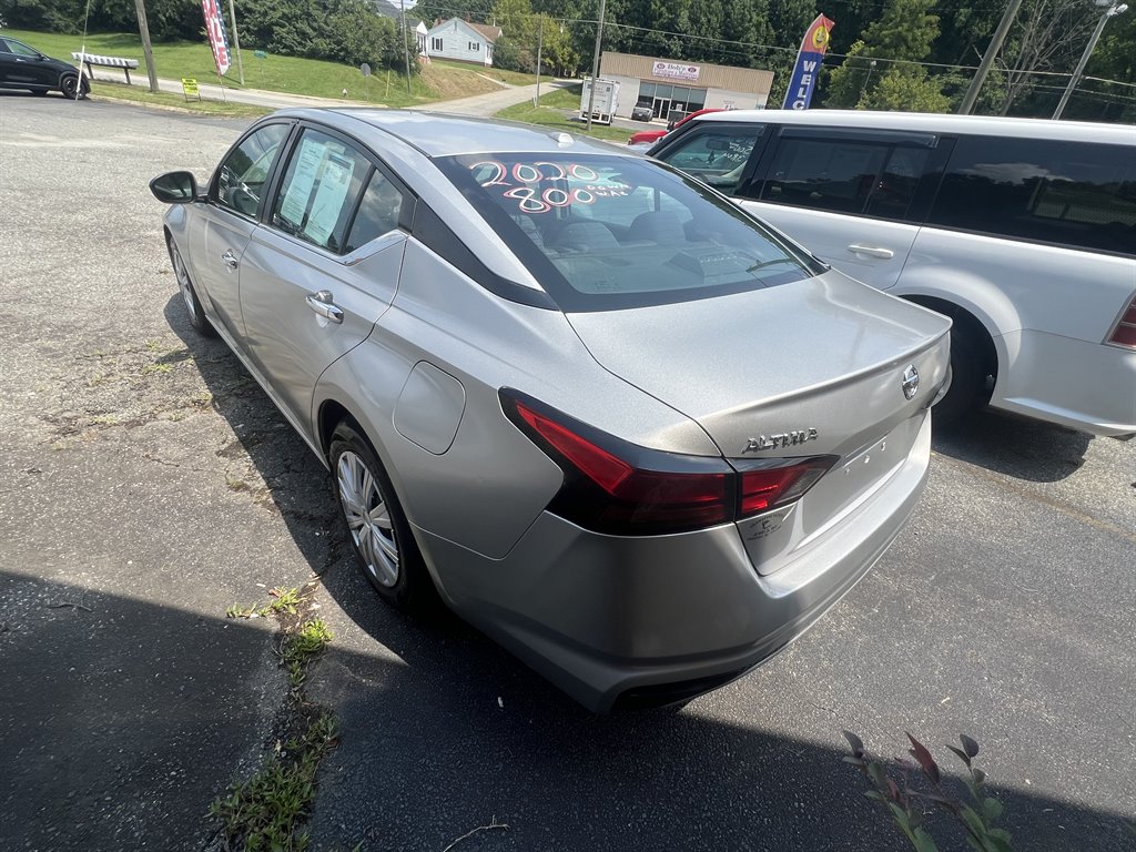 2020 Nissan Altima