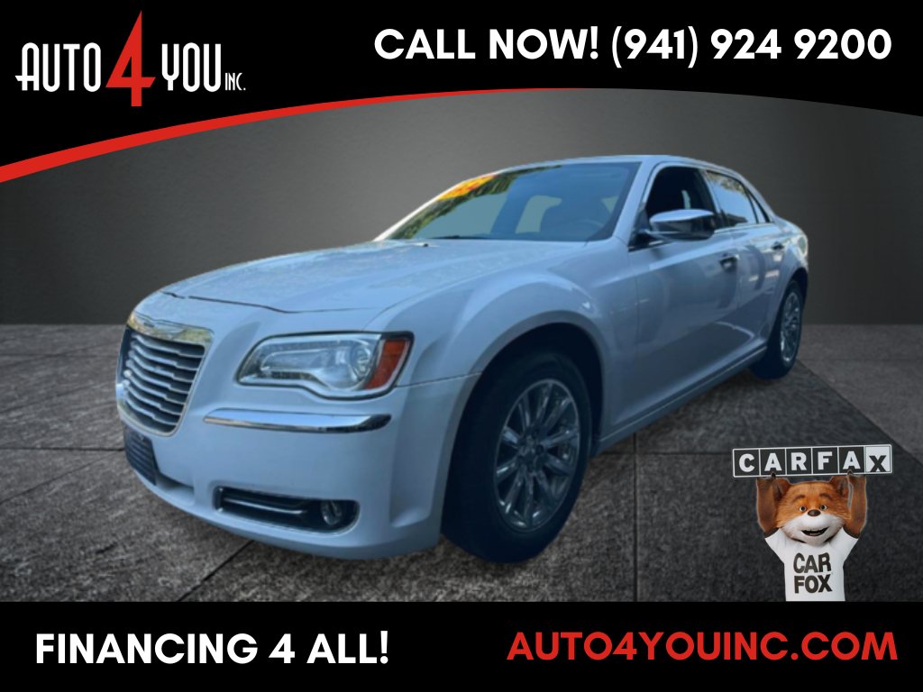 2012 Chrysler 300 Limited photo