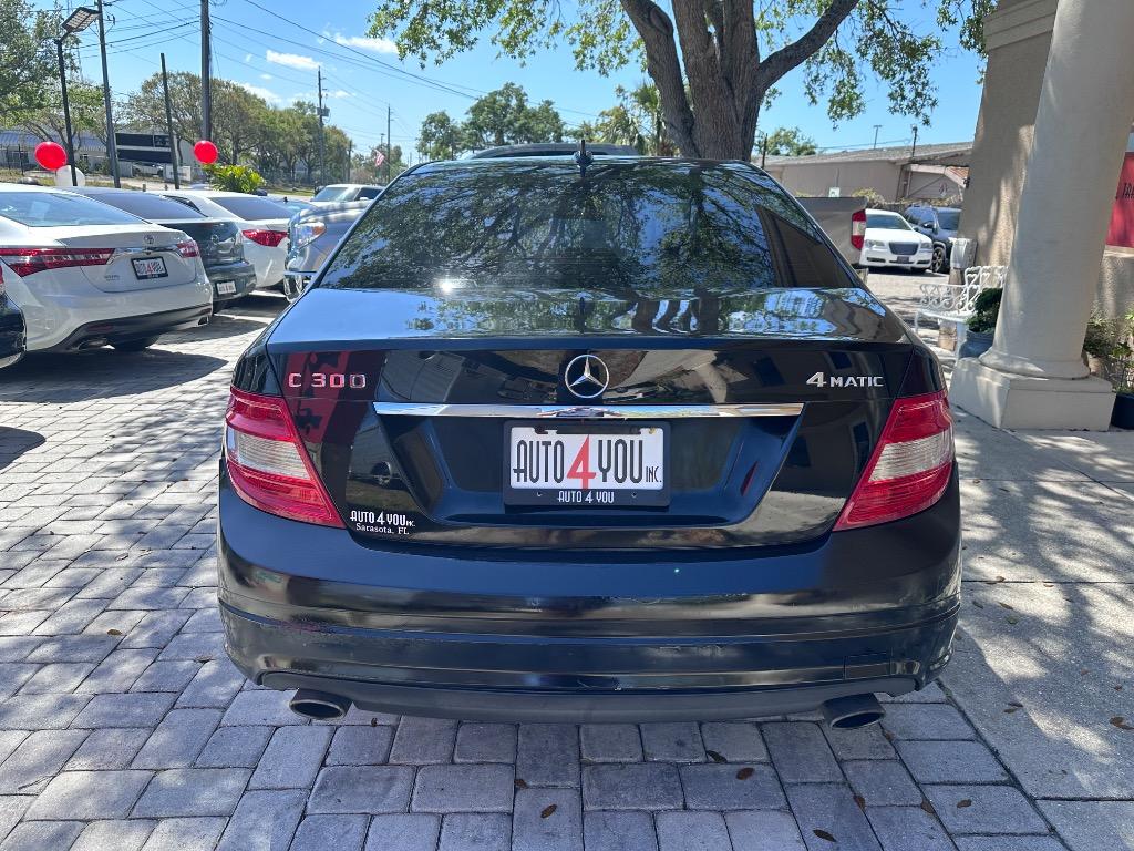 2009 Mercedes-Benz C-Class C300 photo