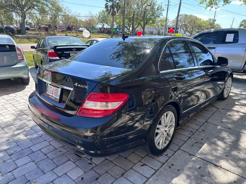 2009 Mercedes-Benz C-Class C300 photo
