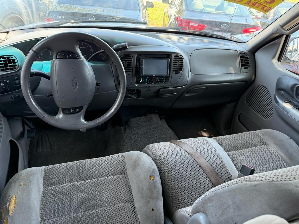 2002 Ford F-150 King Ranch photo