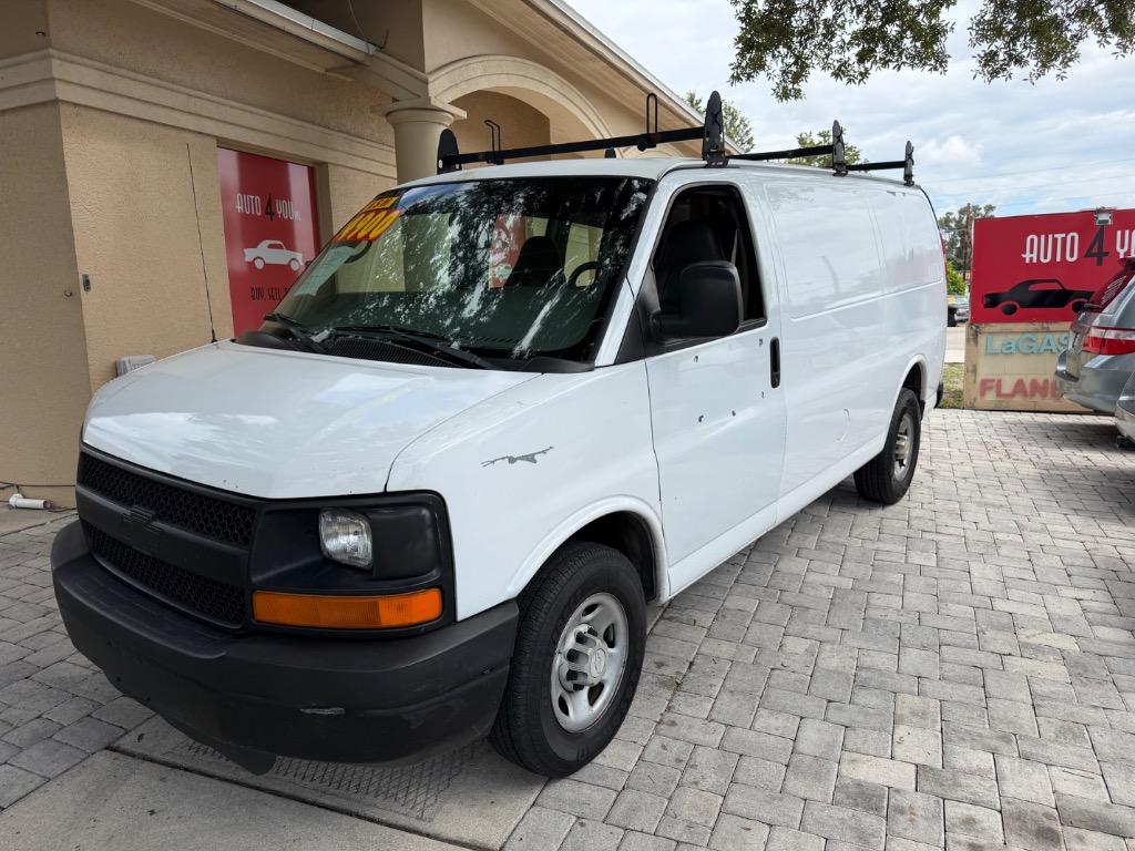 2006 Chevrolet Express - $3,954