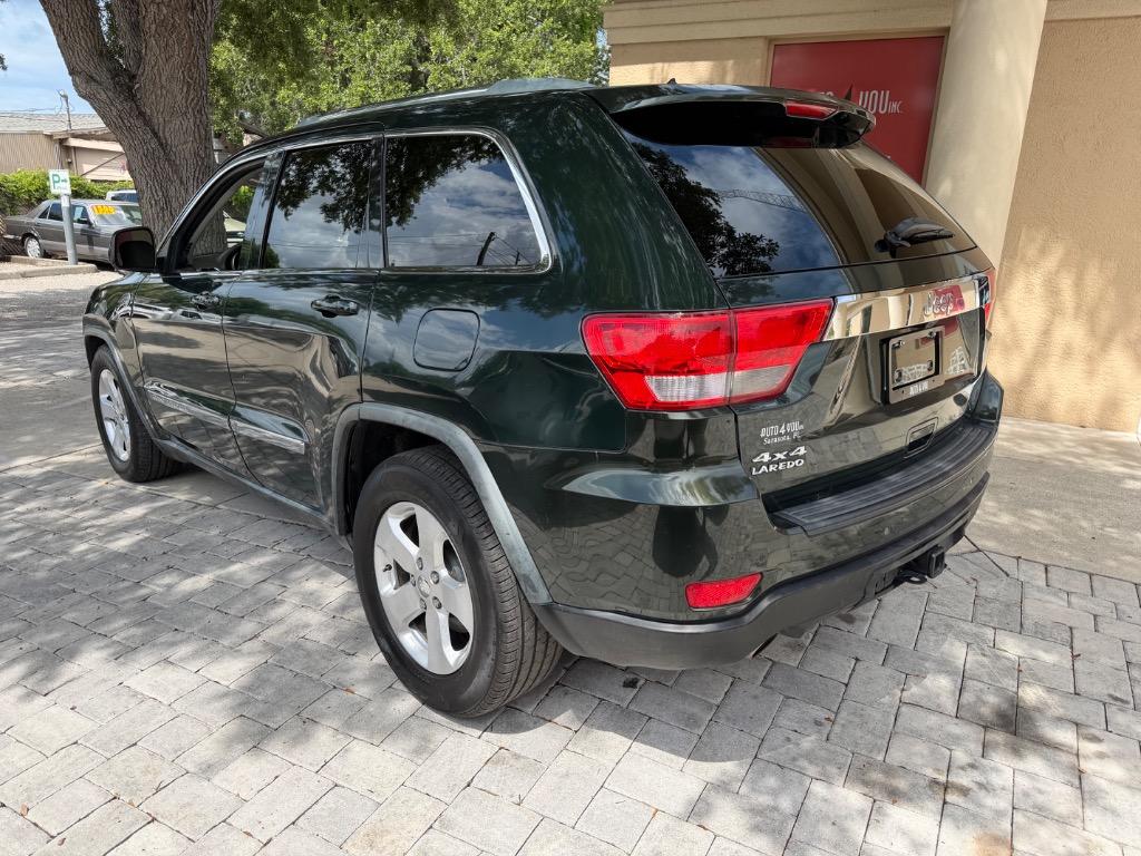 2011 Jeep Cherokee - $1,900