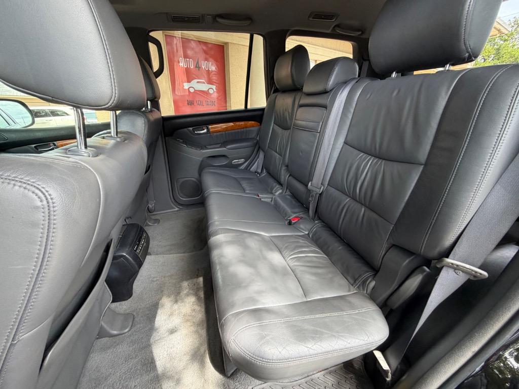 2006 Lexus GX - $5,954