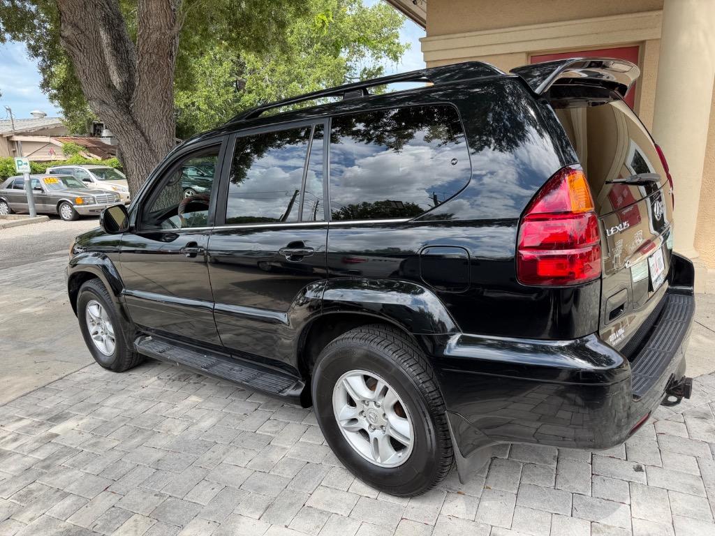 2006 Lexus GX - $5,954