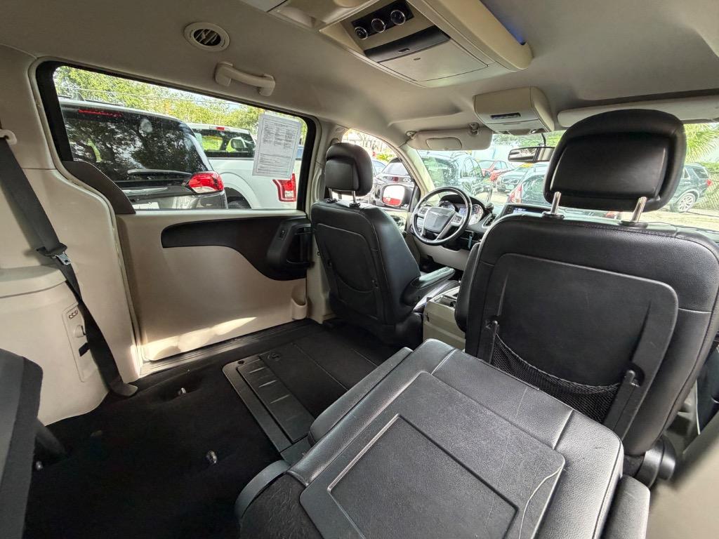 2012 Chrysler Town And Country
