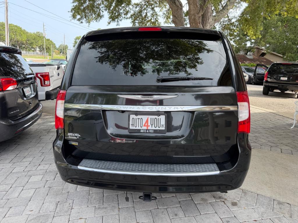 2012 Chrysler Town And Country