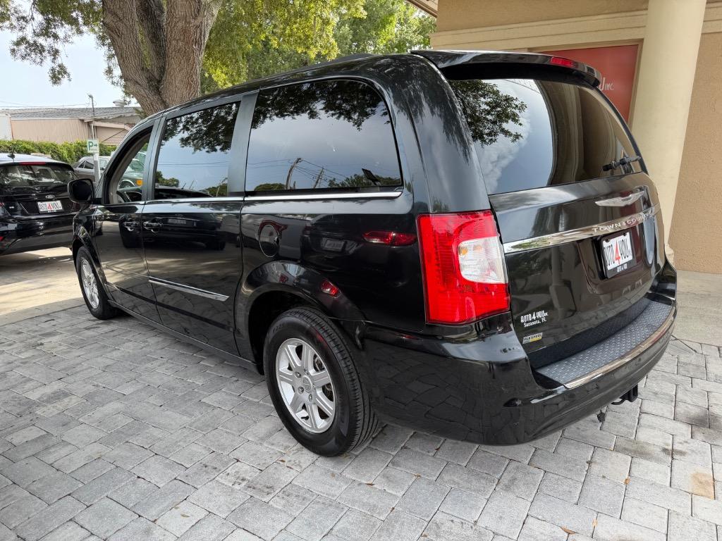 2012 Chrysler Town And Country