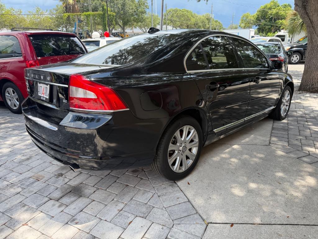2010 Volvo S80 - $2,954