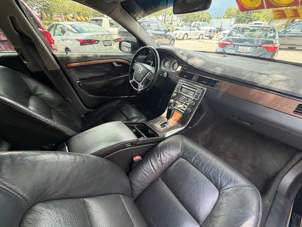 2010 Volvo S80 - $2,954