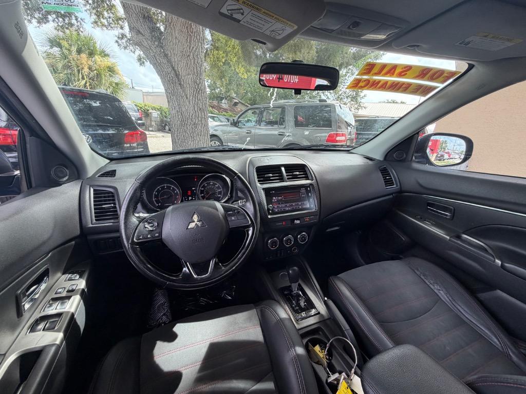 2018 Mitsubishi Outlander