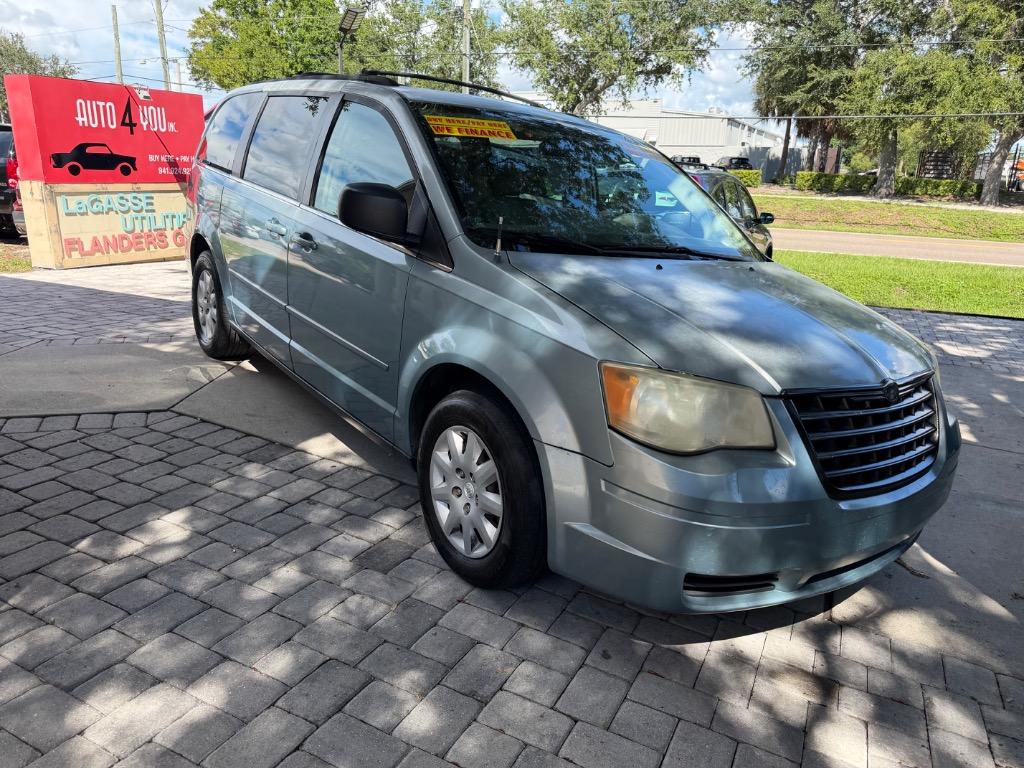 2010 Chrysler Town And Country