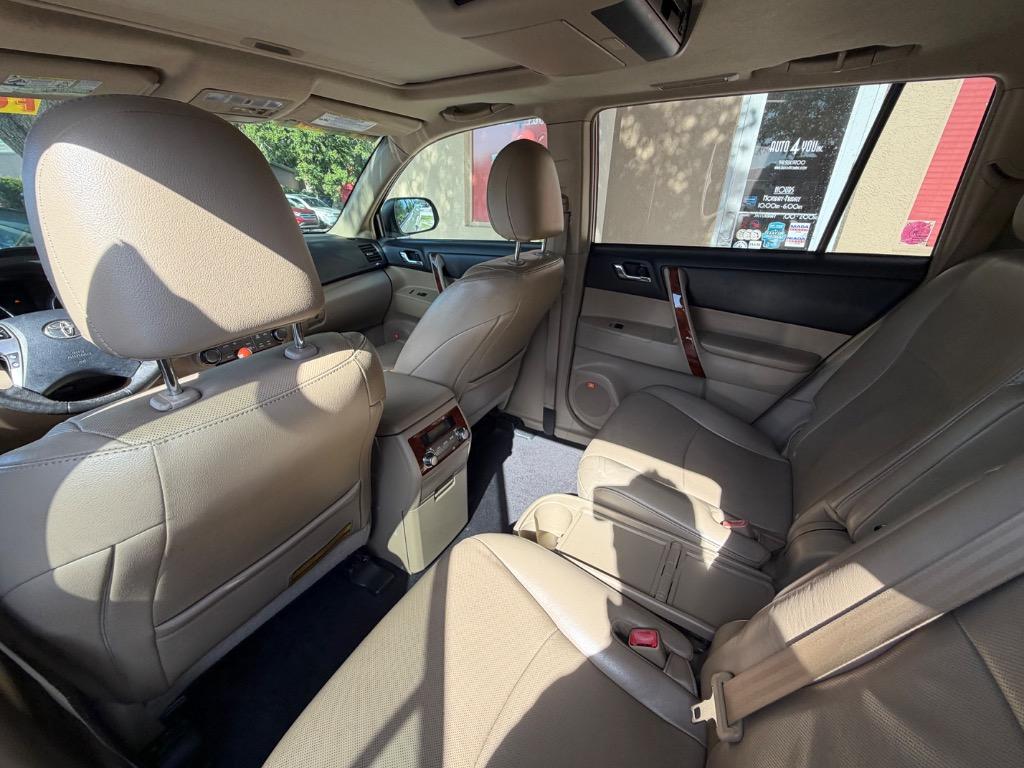 2012 Toyota Highlander