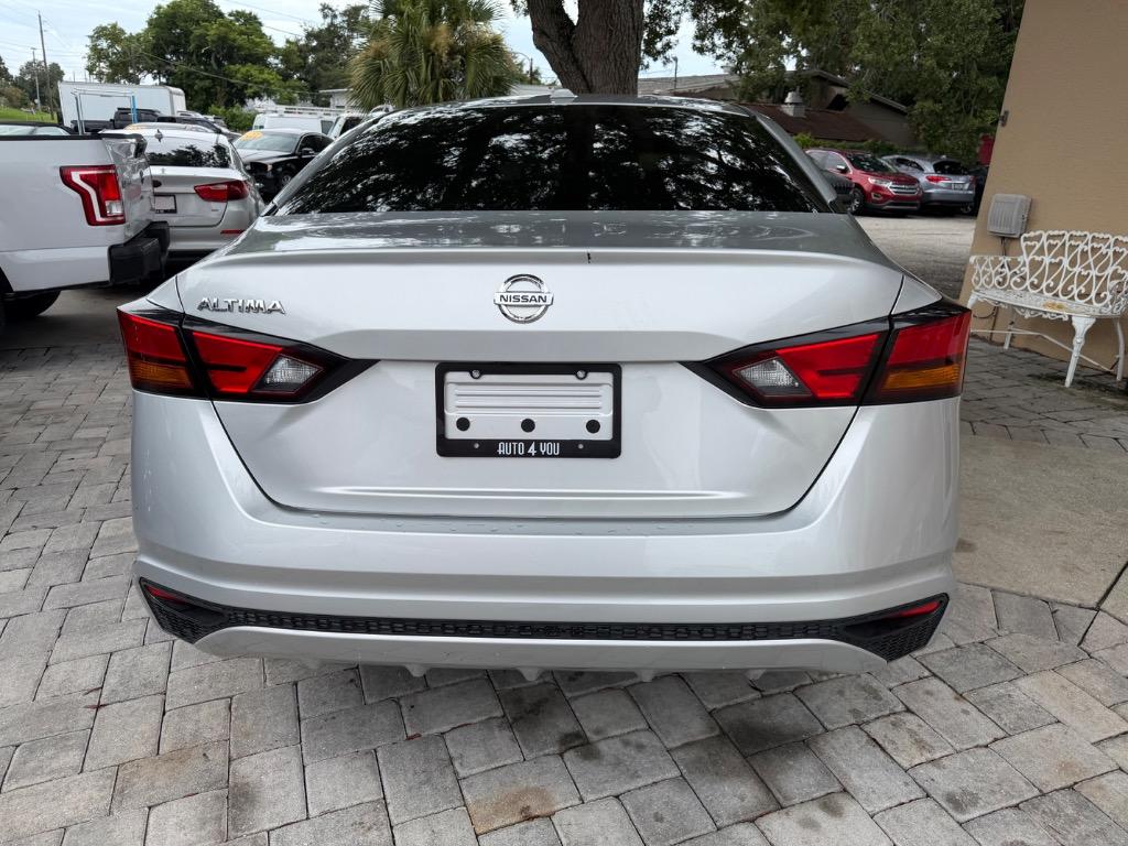 2020 Nissan Altima - $11,954