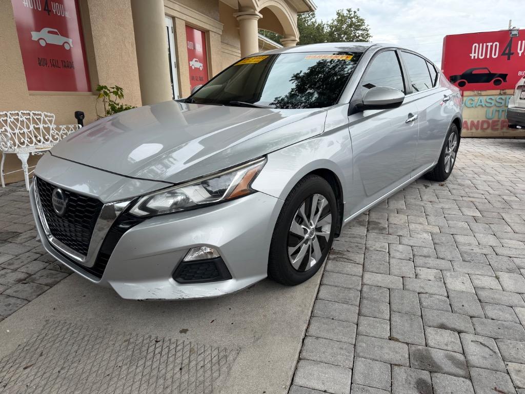 2020 Nissan Altima - $11,954