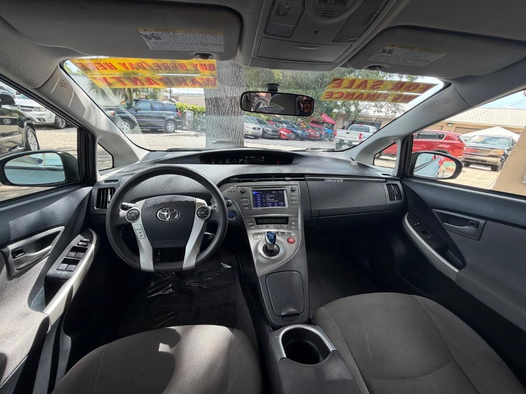2015 Toyota Prius - $11,953