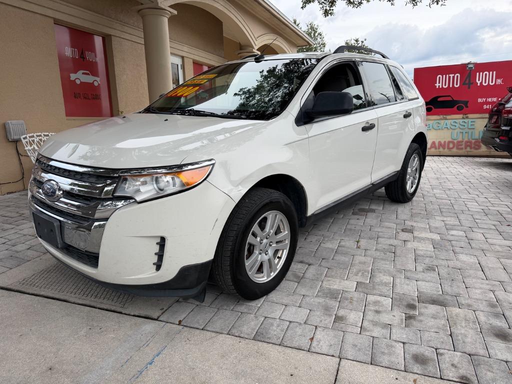 2011 Ford Edge - $1,900