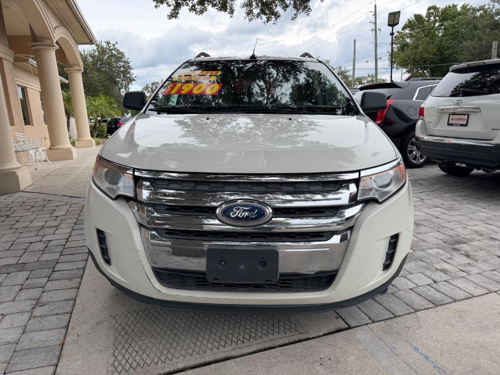 2011 Ford Edge - $1,900