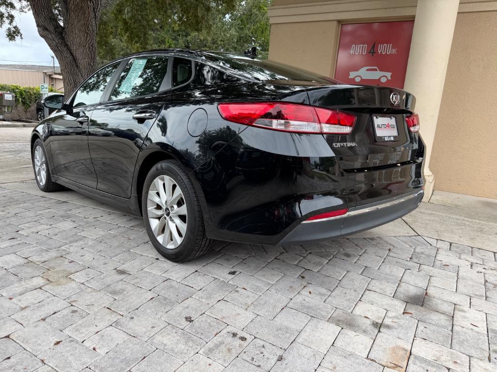2018 Kia Optima - $11,954