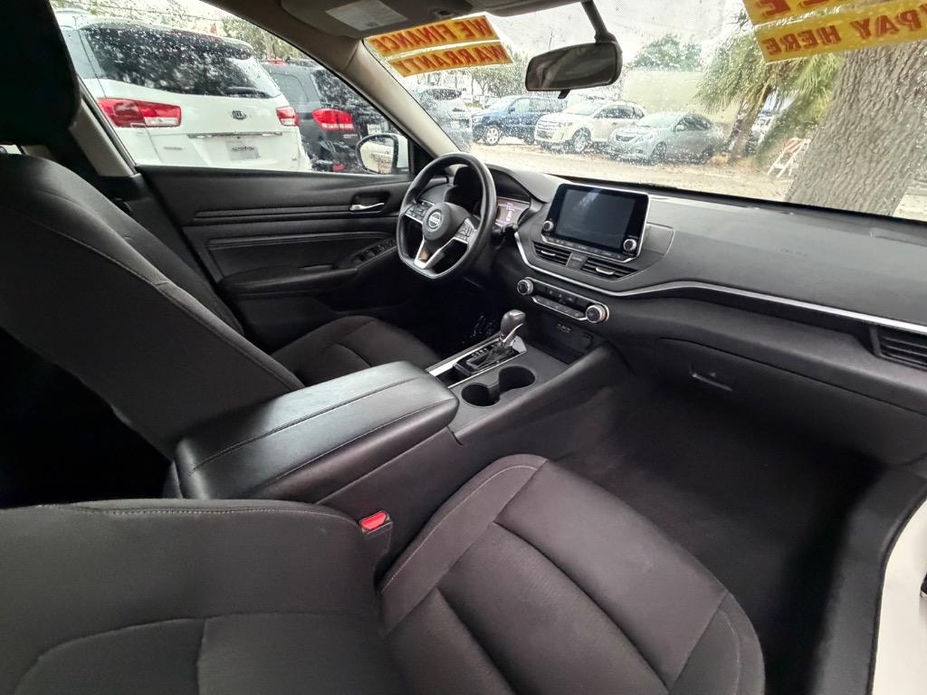 2020 Nissan Altima - $12,954
