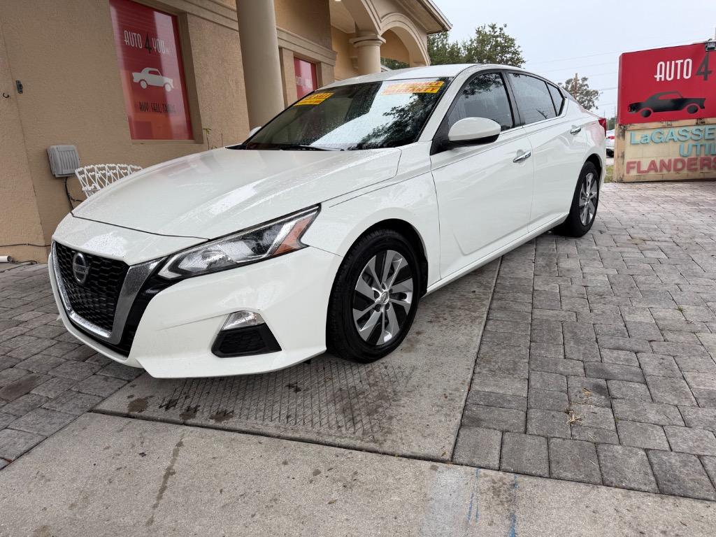 2020 Nissan Altima - $12,954