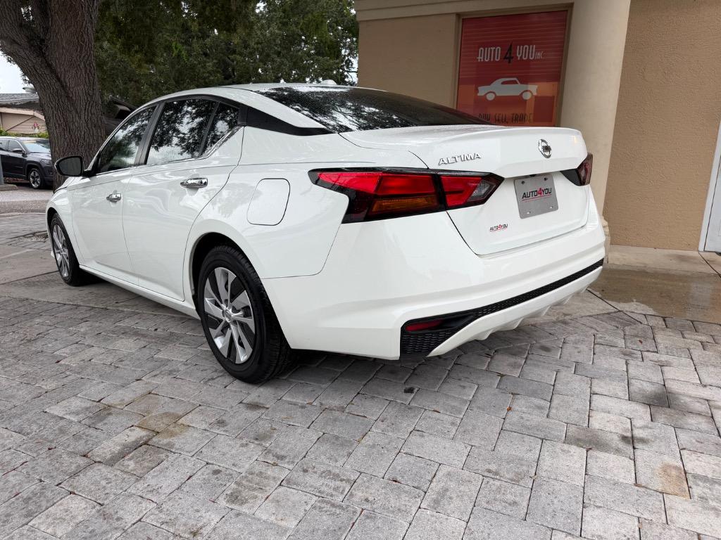 2020 Nissan Altima - $12,954