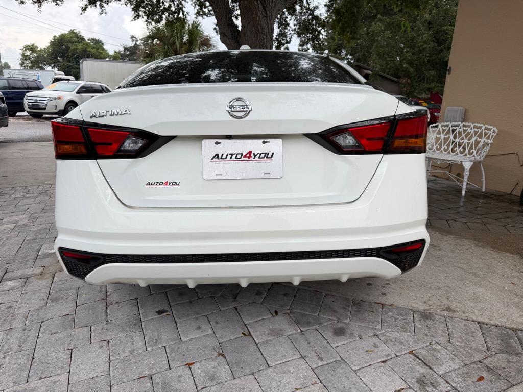 2020 Nissan Altima - $12,954
