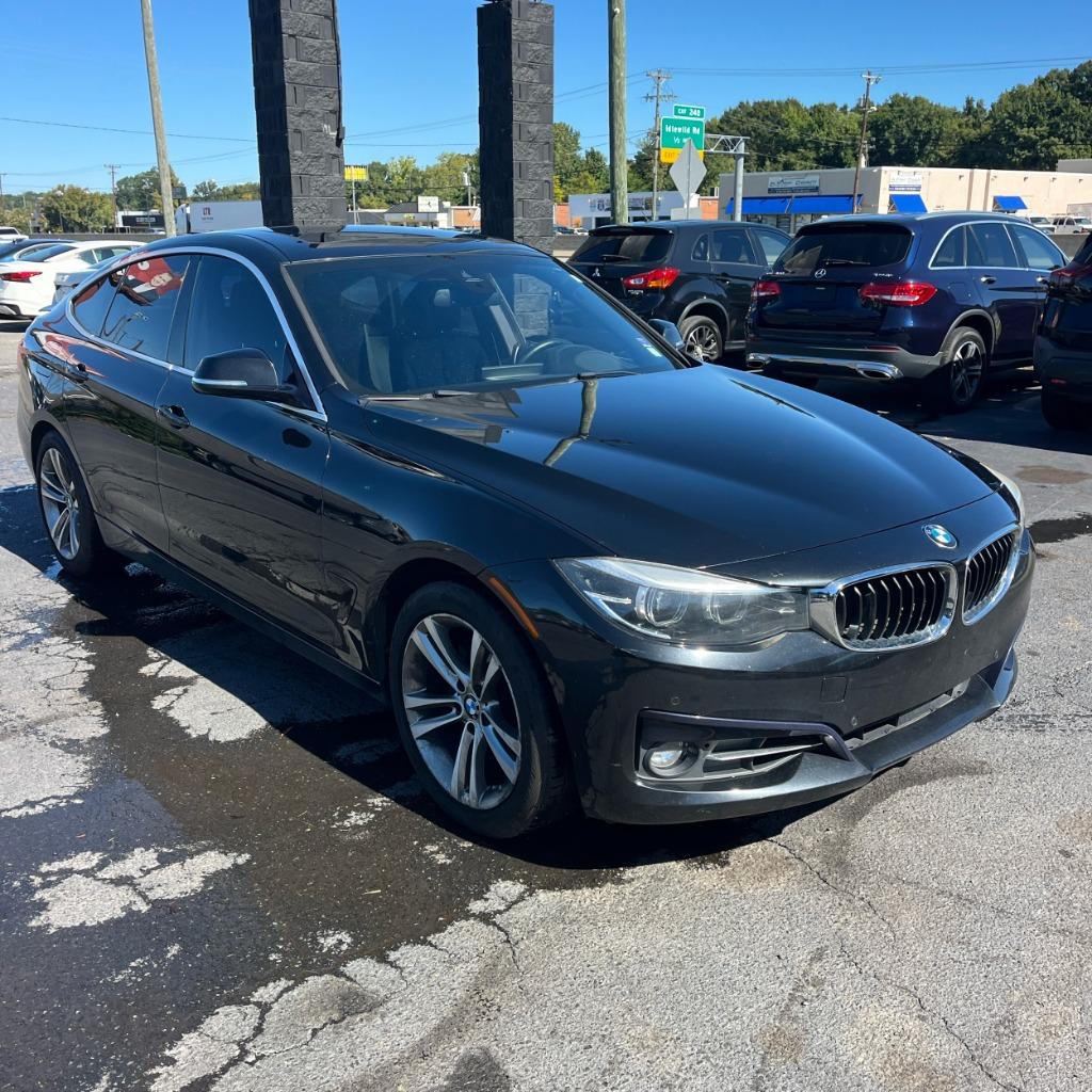 2018 BMW 330i