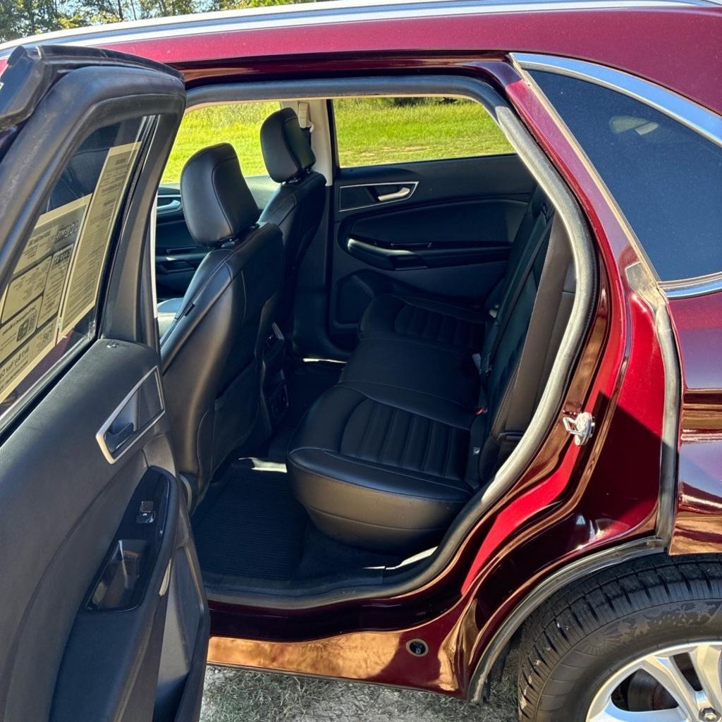 2020 Ford Edge - $8,900