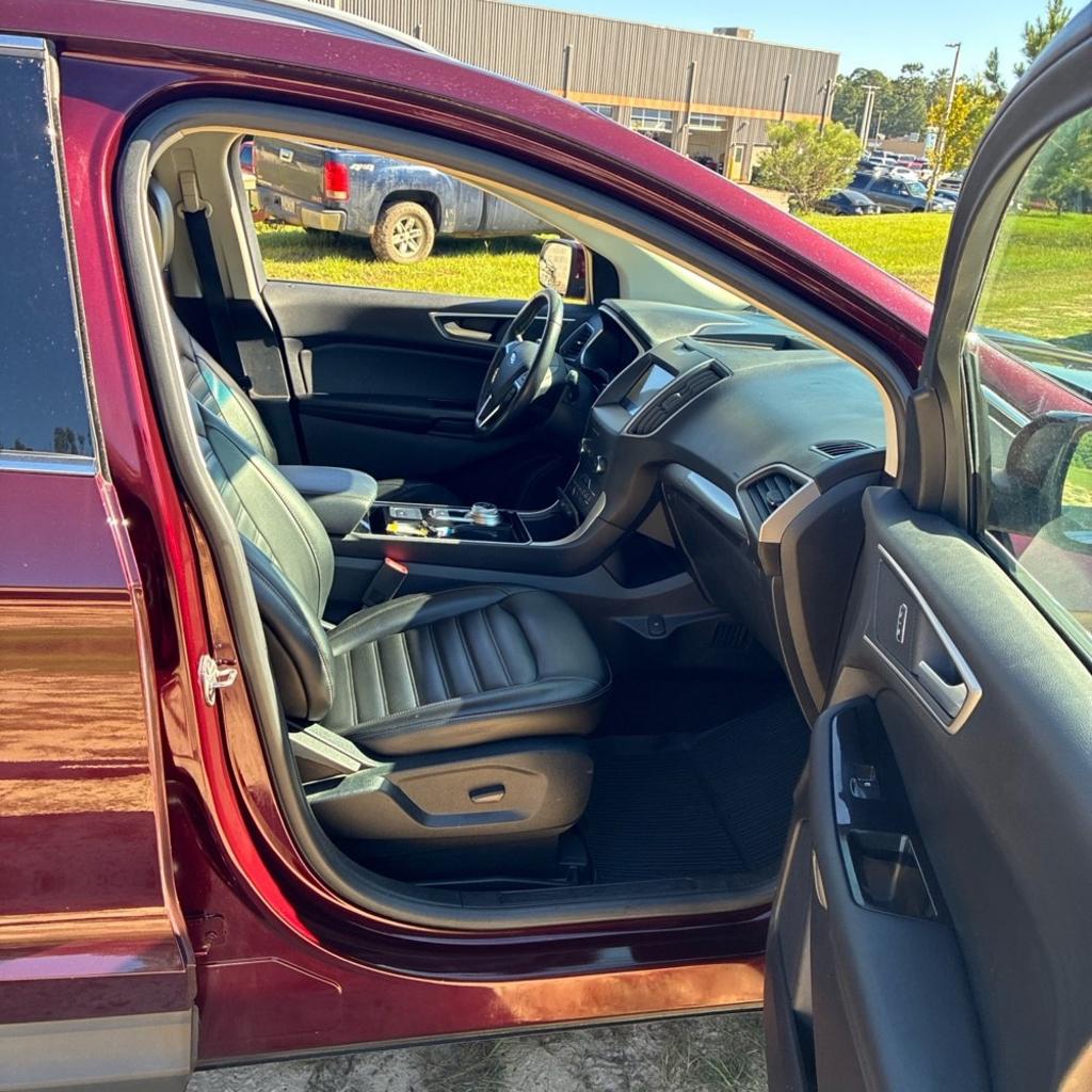 2020 Ford Edge - $8,900